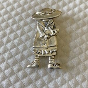 NWOT MARY ENGELBRIET STERLING SILVER LOVE PIN 925